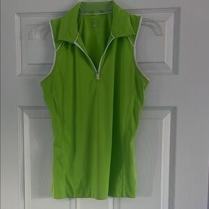 Slazenger 1/4 Zip Sleeveless Golf Shirt. Size SMALL